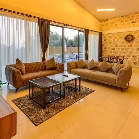 Zen - 2 Bedroom With Jacuzzi In Kalkan Caykoey * 카스